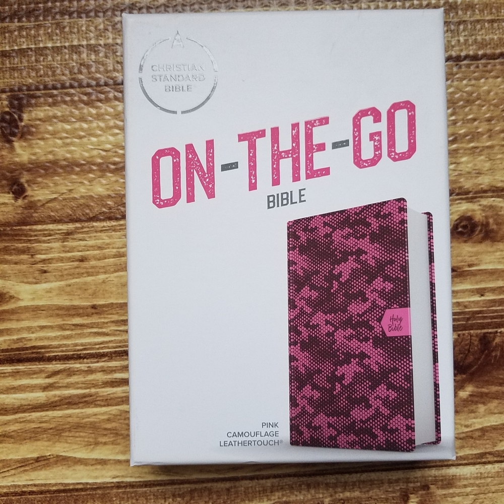 CSB Pink Camo On-The-Go Bible Holman Red Letters Imitation Leather Small